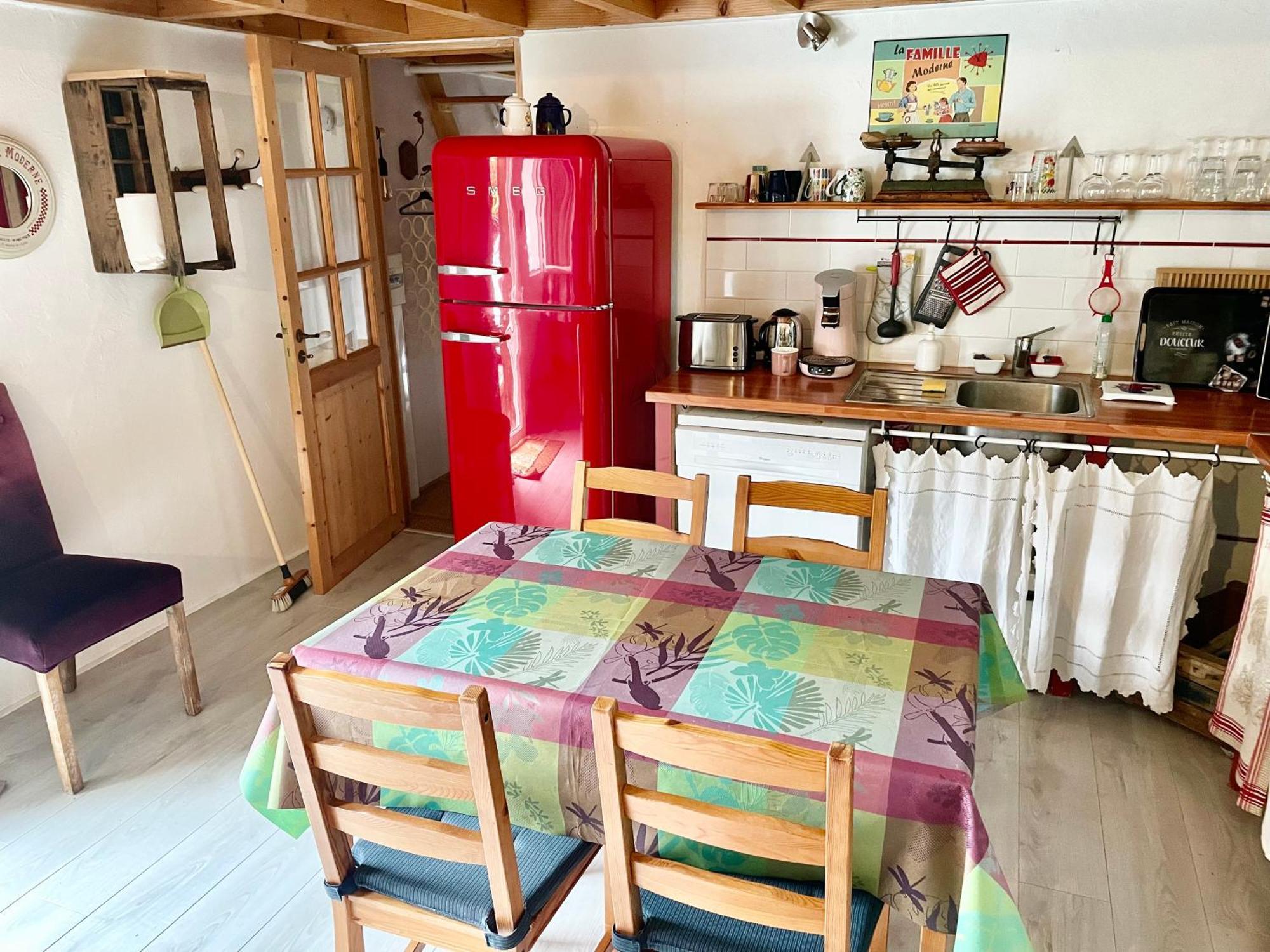 La Cabane Des Coteaux Gan Bagian luar foto
